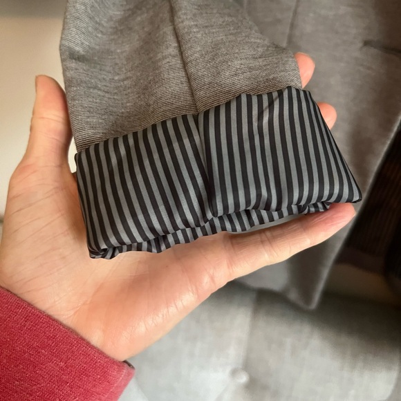 H&M fitted blazer - Picture 5 of 6